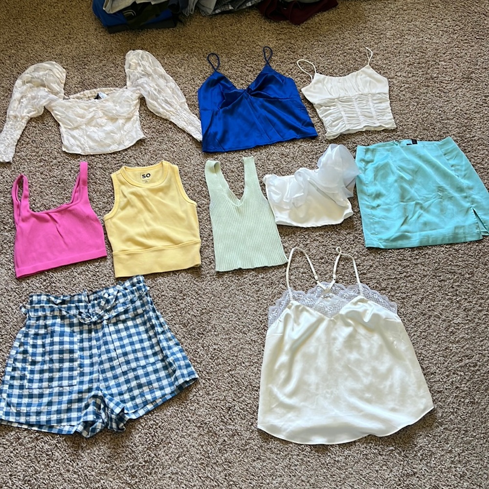 Bundle to flip or wear